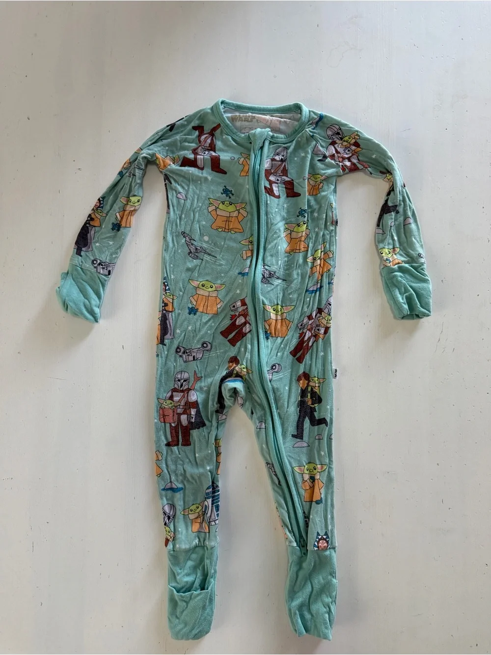 Little sleepies 3 zippy bundle size 6-12 months